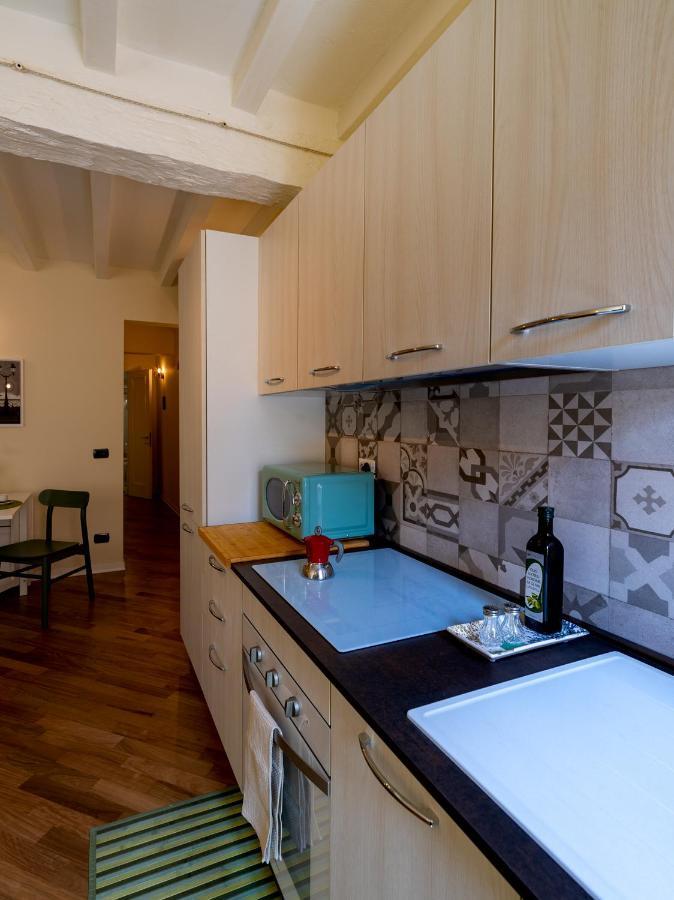 Appartement Buro Nel Borgo à Parme Extérieur photo