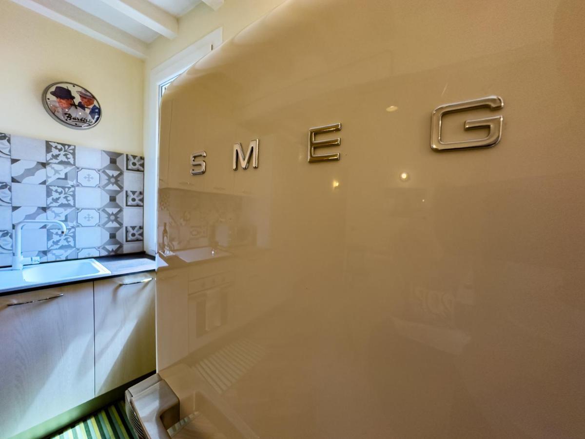 Appartement Buro Nel Borgo à Parme Extérieur photo
