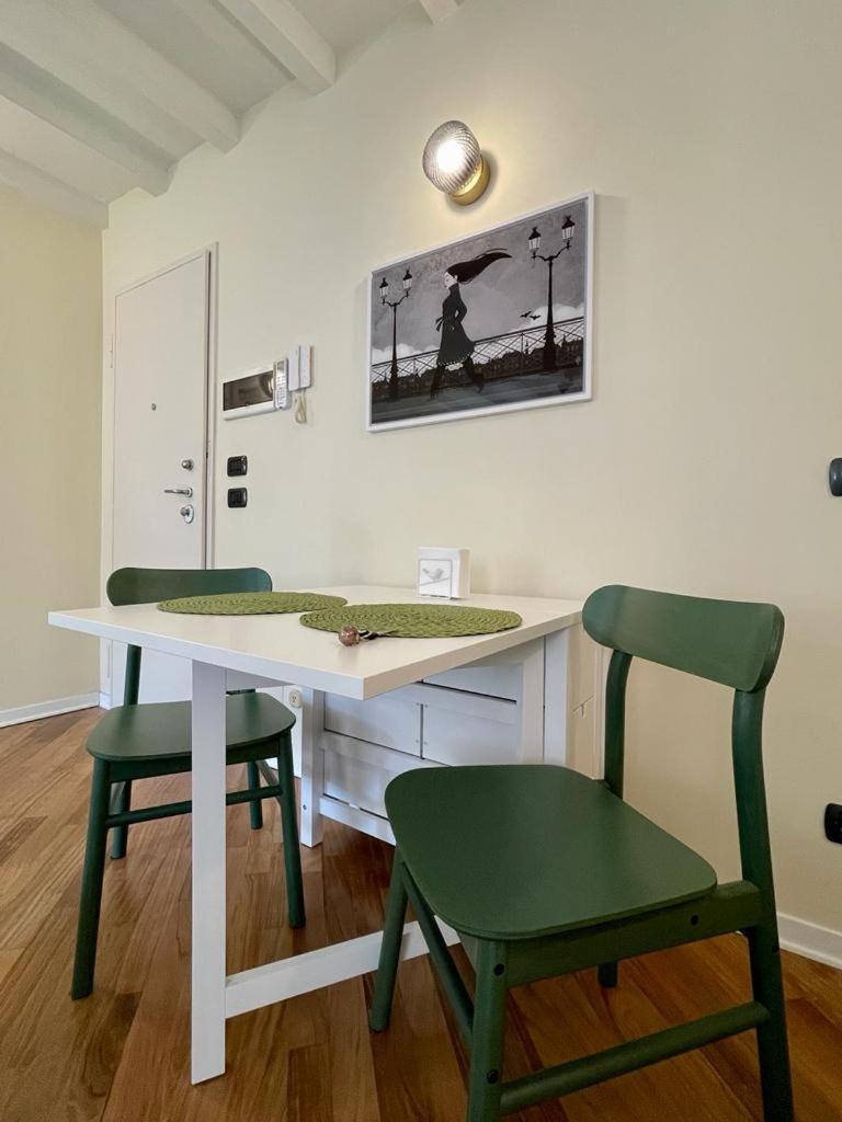 Appartement Buro Nel Borgo à Parme Extérieur photo